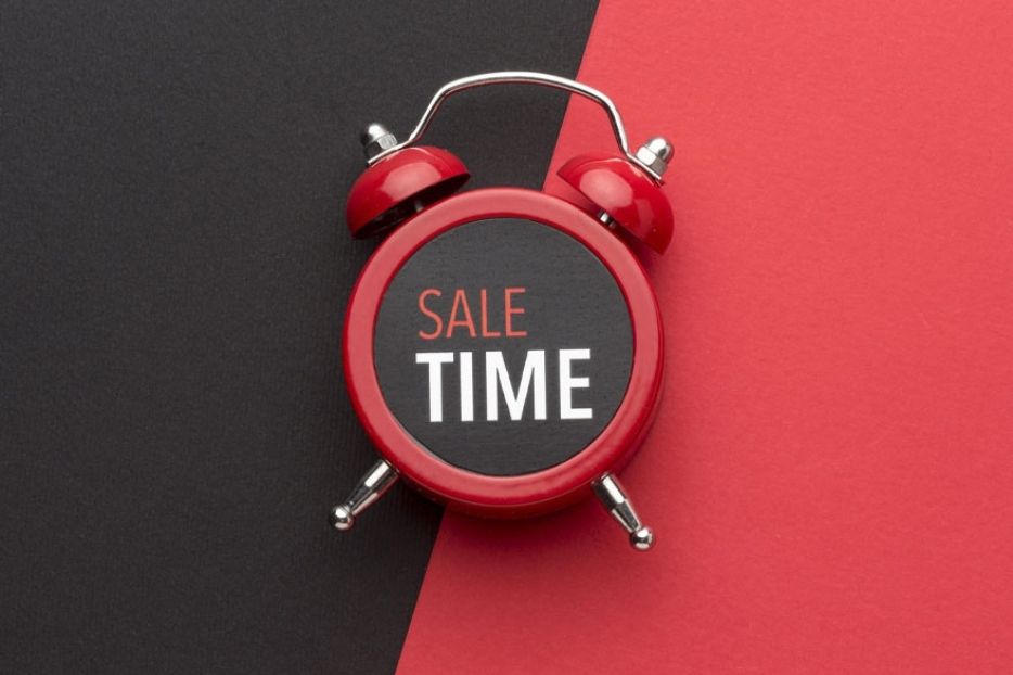 Black Friday – What You Need to Know | Yeah, sex is cool but have you ever heard about Black Friday shopping?