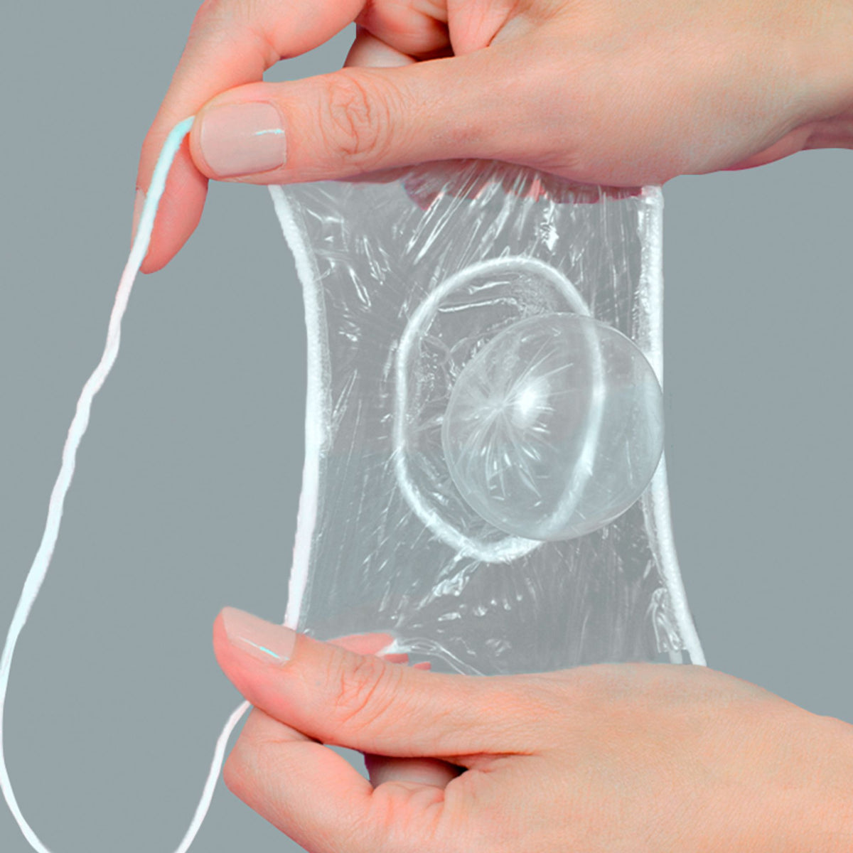 UNIQ Eva Female | WorldCondoms